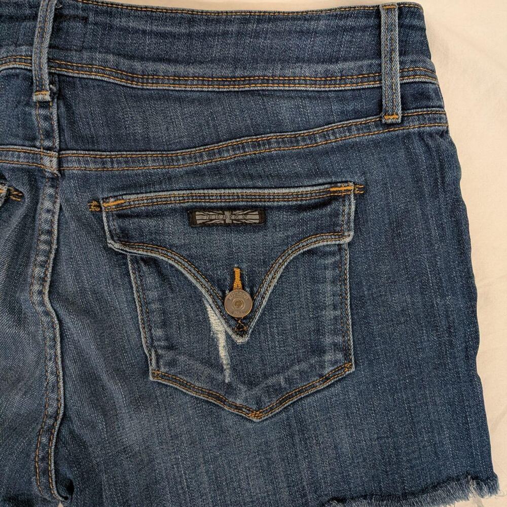 Hudson dark wash cutoff denim shorts, size 28 - Picture 3 of 8